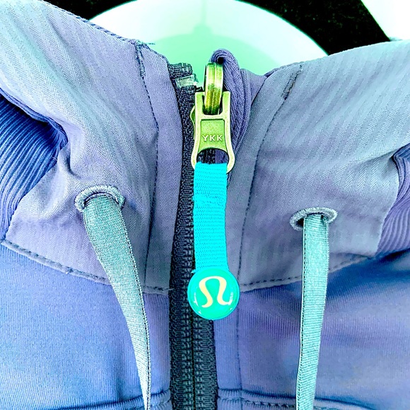 Lulu lemon In Stride Jacket - Picture 3 of 5